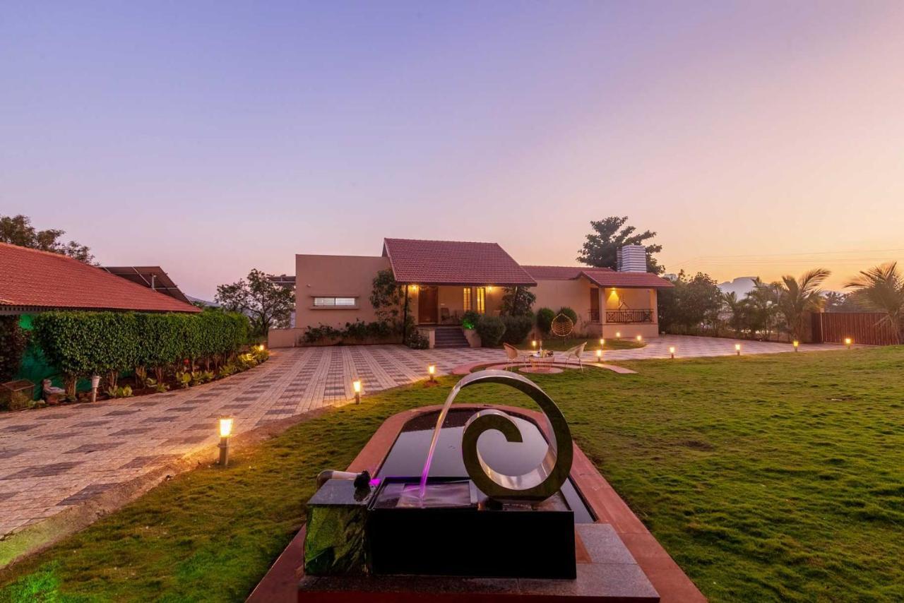 Luna Villa By Stayvista - Lakeside Charm With Terrace, Lush Lawn & Modern Decor Nashik Dış mekan fotoğraf